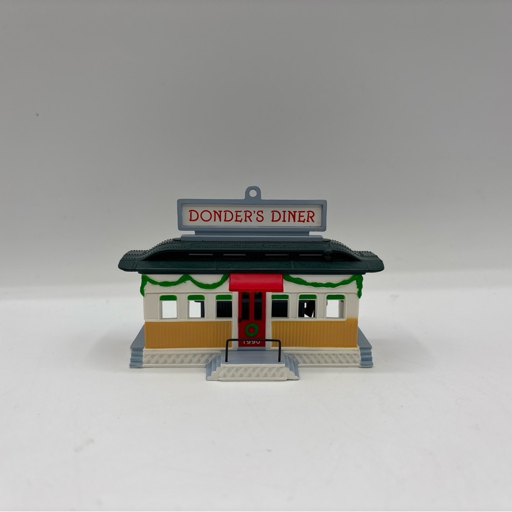 Hallmark Keepsake Ornament Dated 1990 Donder’s Diner Handcrafted